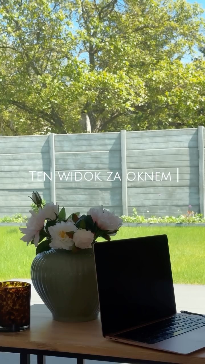 Ten widok za oknem