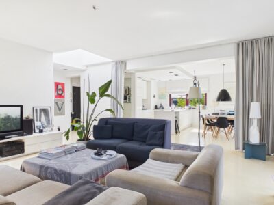 APARTAMENT NA OSTATNIM PIĘTRZE 100 M²+ TARAS 100M²